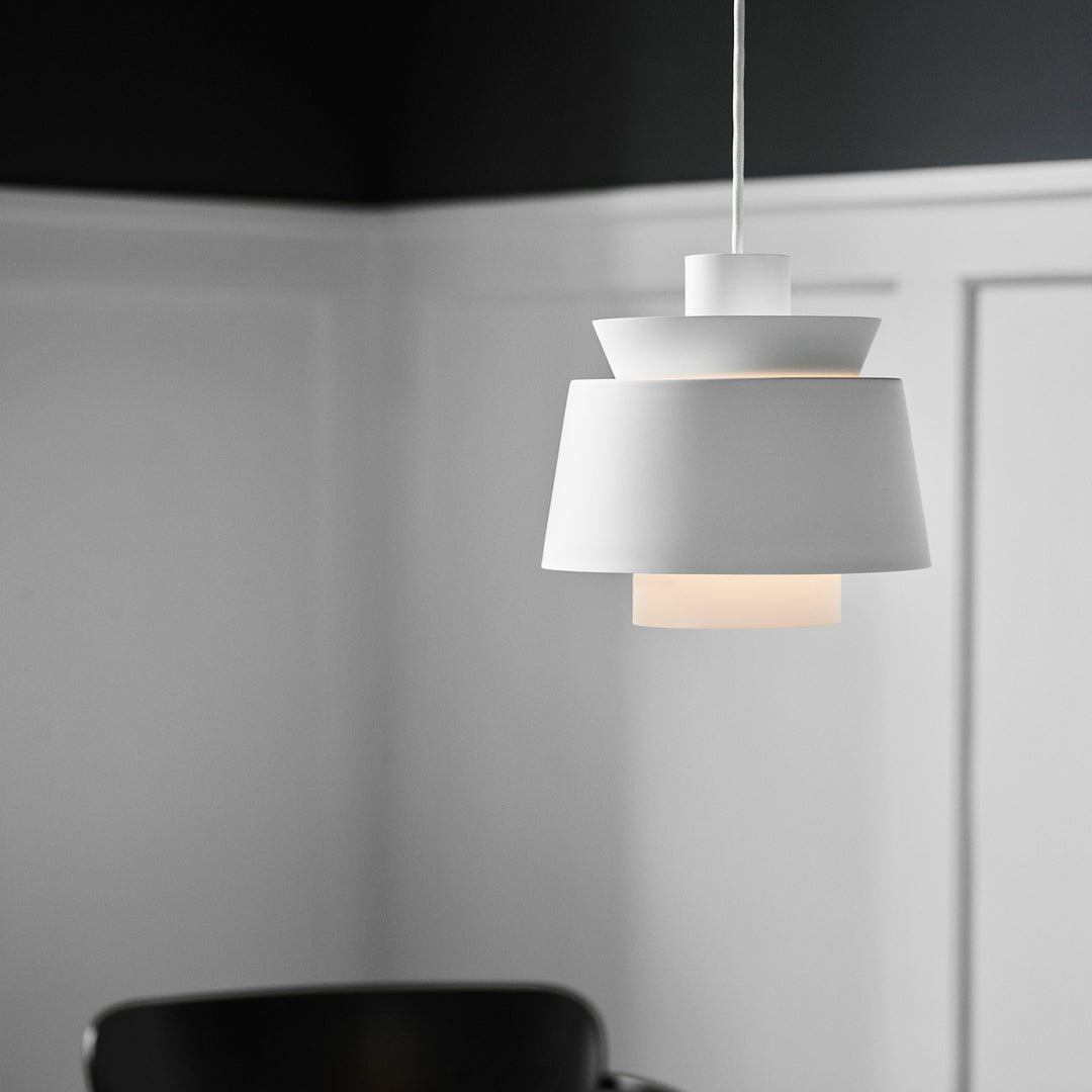 Utzon Pendant Light JU1