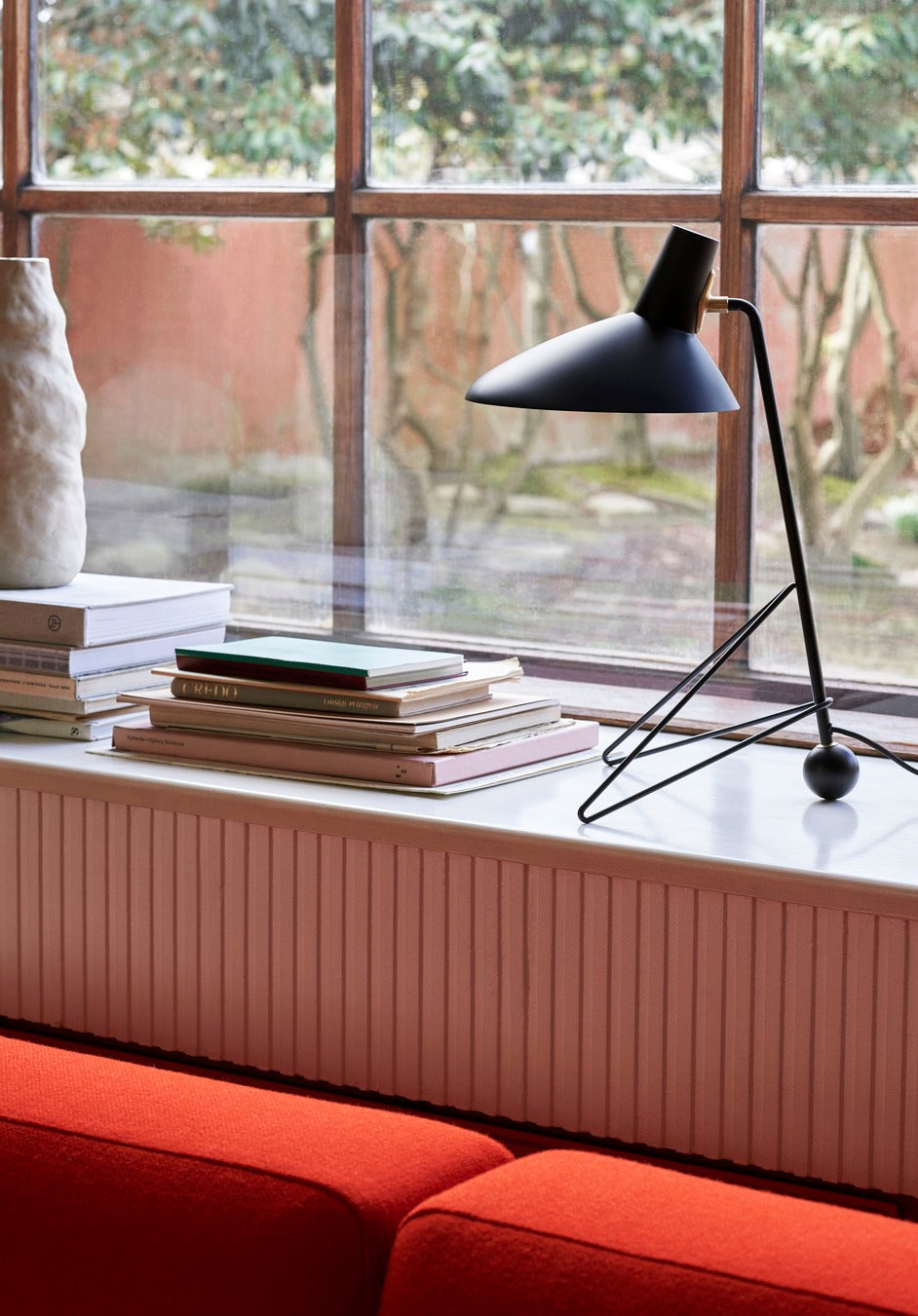 Tripod Table Lamp HM9 (マルーン)