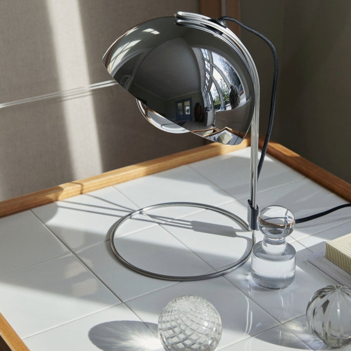 Flowerpot Table Lamp VP4