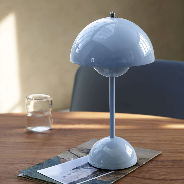 Flowerpot Portable Lamp VP9 Mg