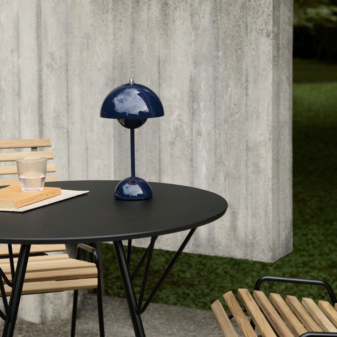 Flowerpot Portable Lamp VP9 Mg