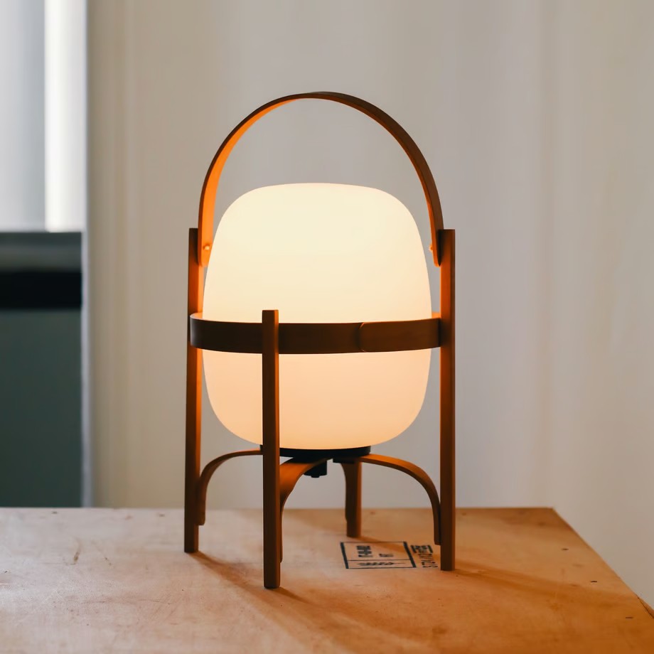ポータブルライト – LYKKE lighting - ブランド照明オンラインストア